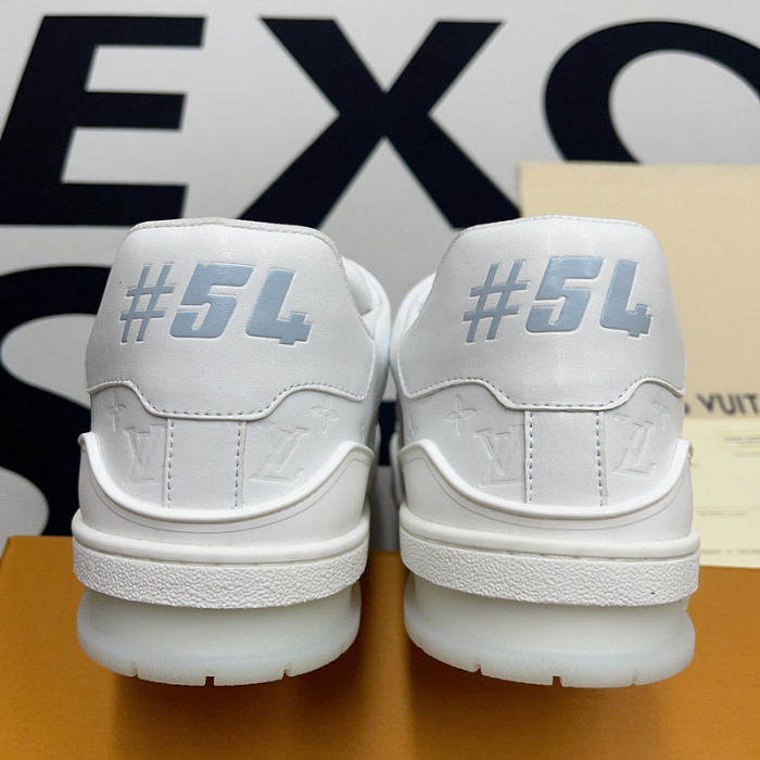 l0vt sneakers