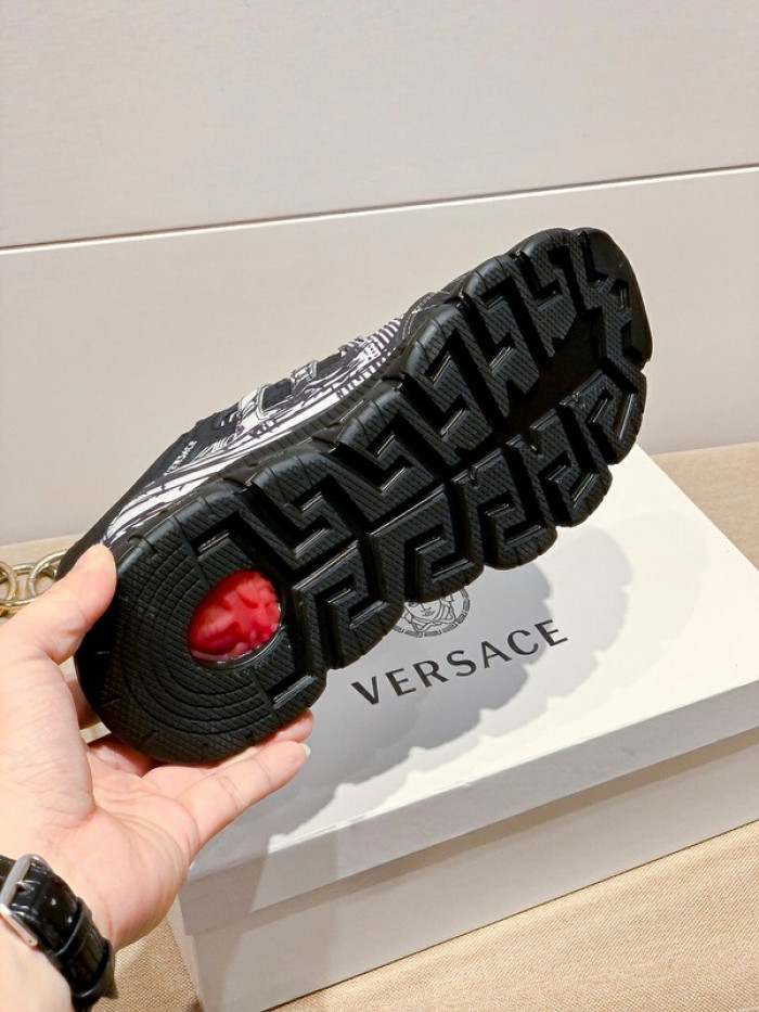 versace sneaker