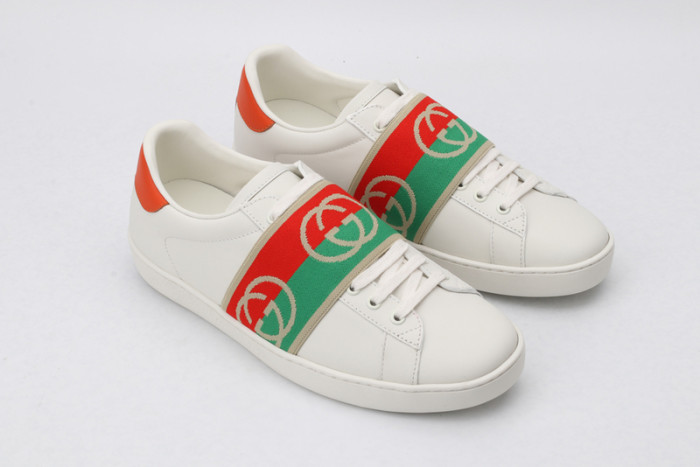 g*u*i ace embroidered low-top sneaker e2324