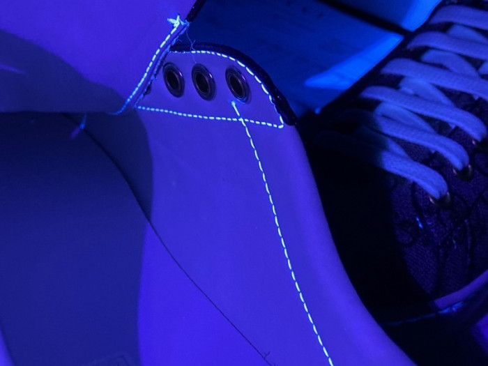 g*u*i ace embroidered low-top sneaker e2276