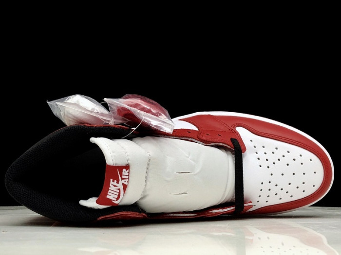 air jordan 1 retro high og chicago 555088-101