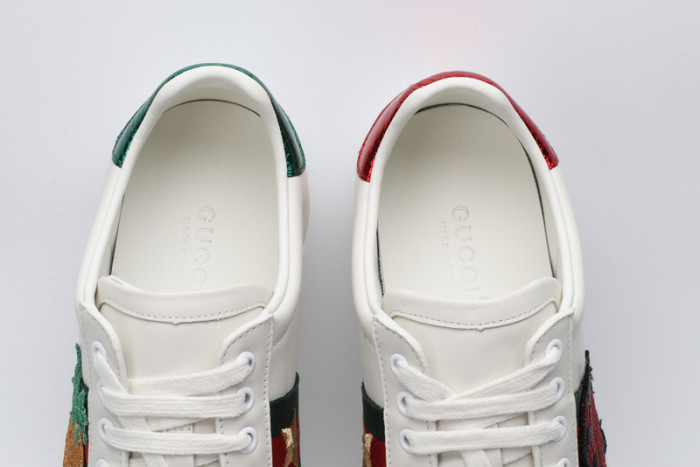 g*u*i ace embroidered low-top sneaker e2304