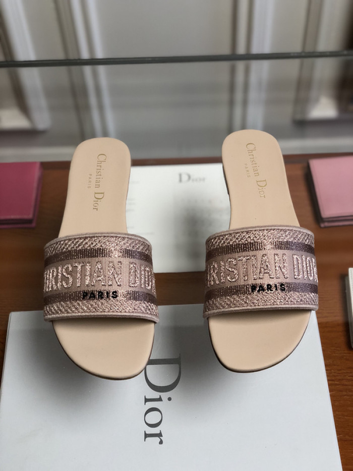 D*or slippers d06577