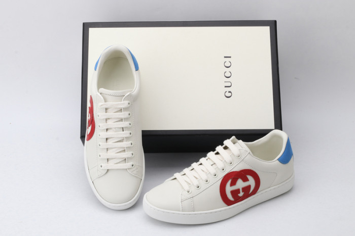 g*u*i ace embroidered low-top sneaker e2334