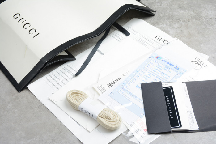 g*u*i ace embroidered low-top sneaker e2279