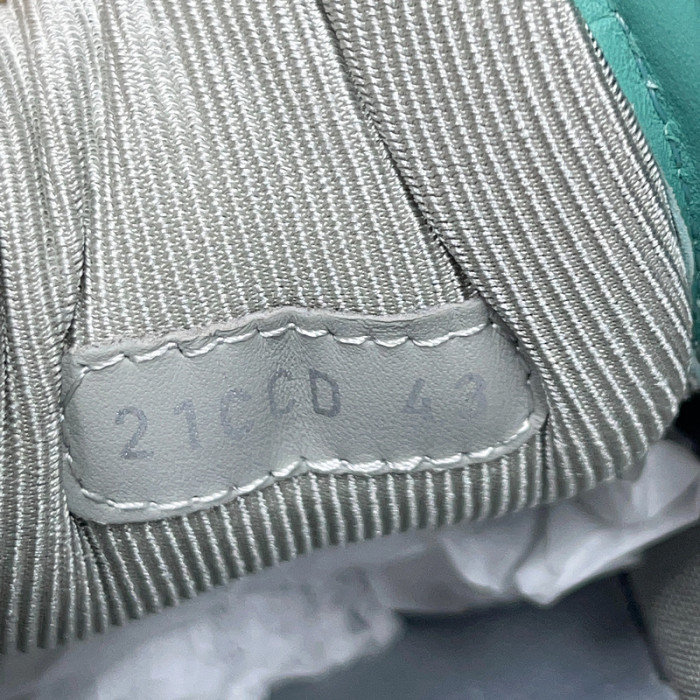 D*or b27 sneakers d0322