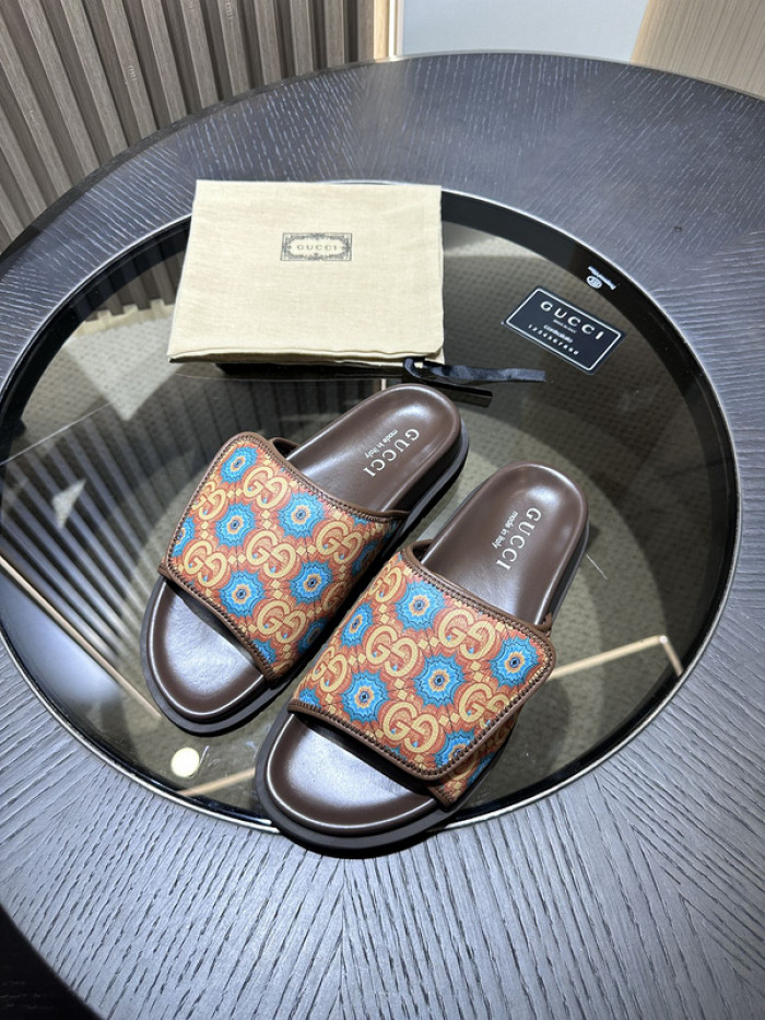 g*u*i sandals d06663