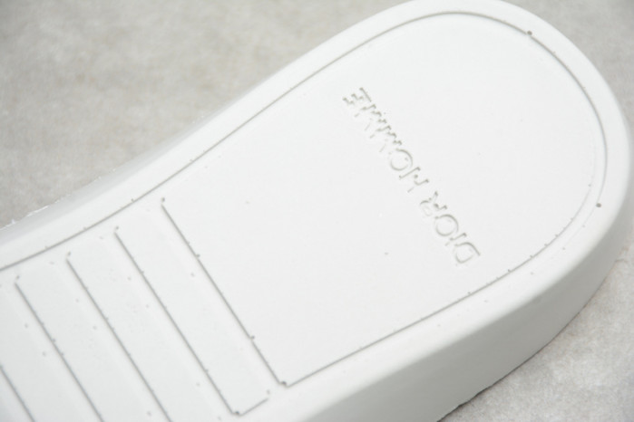 D*or b23 high top oblique d0101