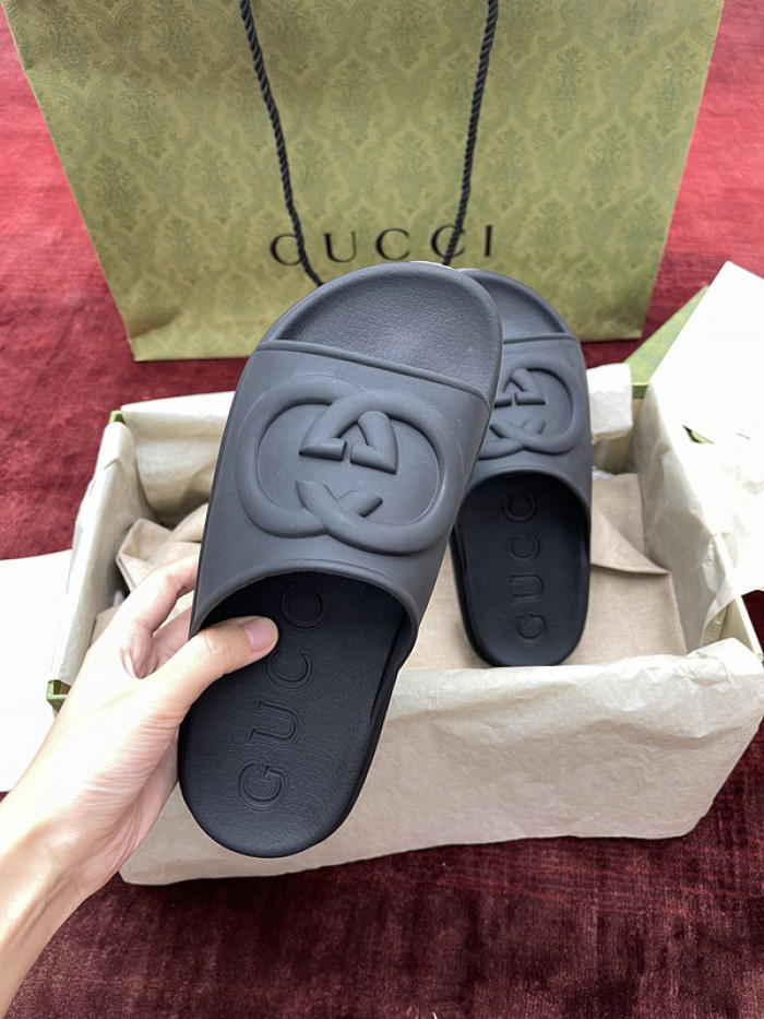 g*u*i sandals d06669