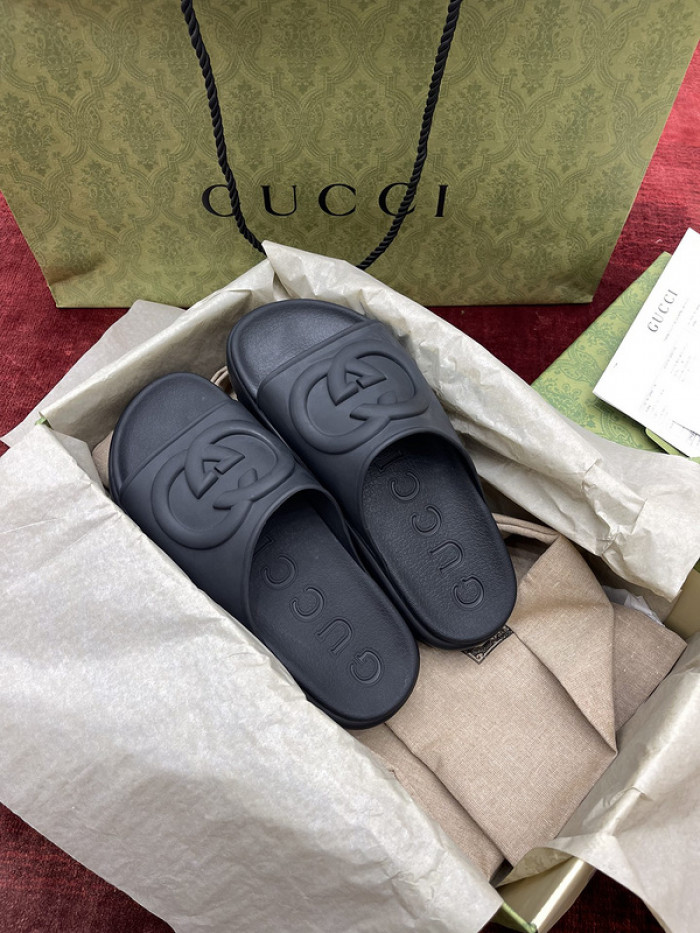 g*u*i sandals d06669