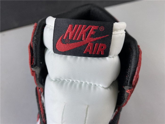 air jordan 1 retro high og 555088-129