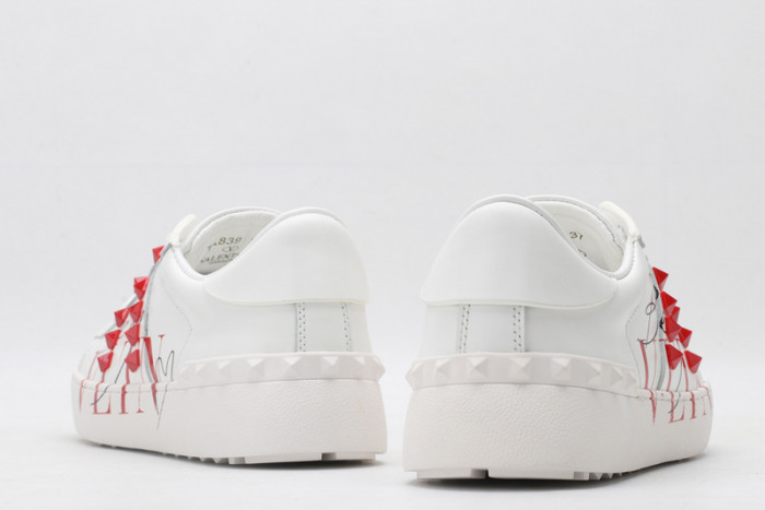 valentino sneakers v109