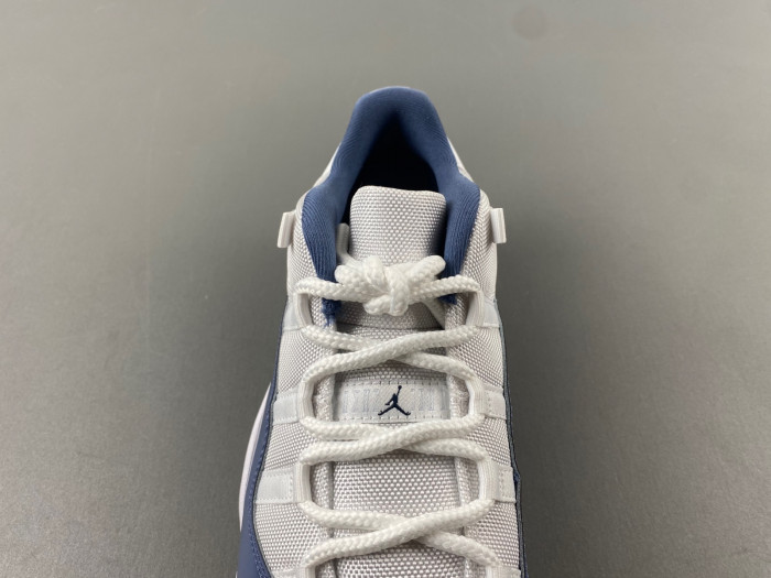 air jordan 11 low fv5104-104