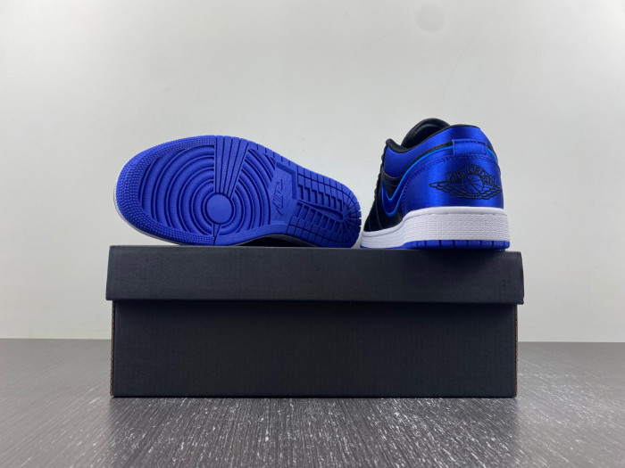 air jordan 1 low og “satin royal” 921193-007-01