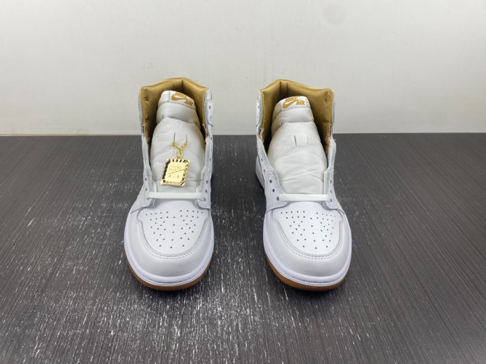 air jordan 1 high og wmns “metallic gold” fd2596-107