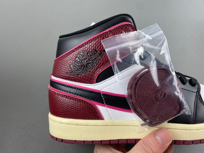 air jordan 1 mid wmns “bordeaux” fq7818-101