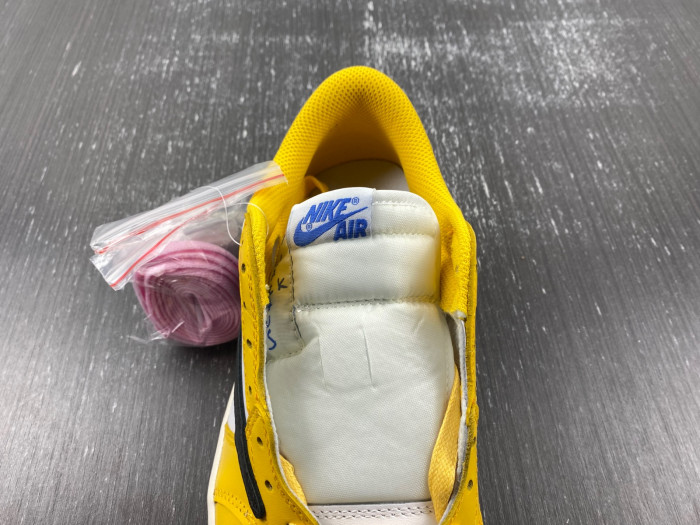 travis scott x air jordan 1 low og aj10129