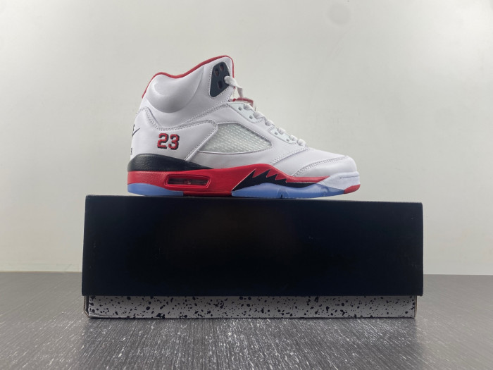air jordan 5 “fire red” 136027-120