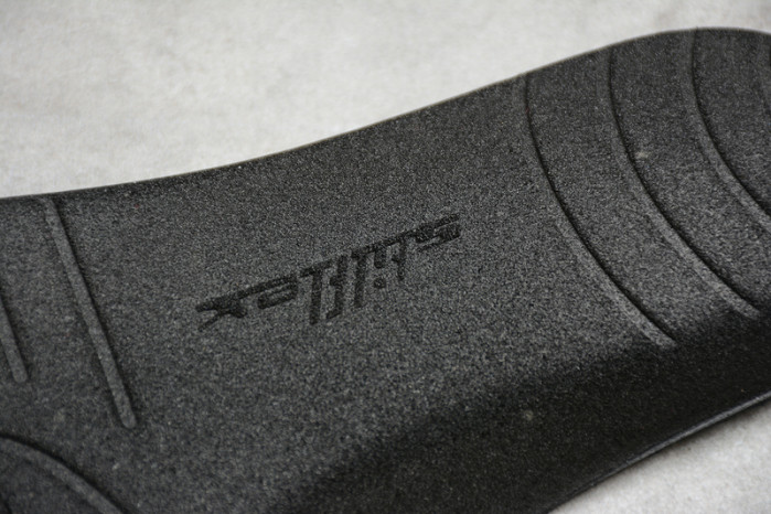 Ba*len*cia*ga triple s w09o5 9032