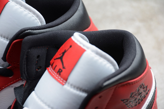 air jordan 1 mid chicago aj1 554724-069