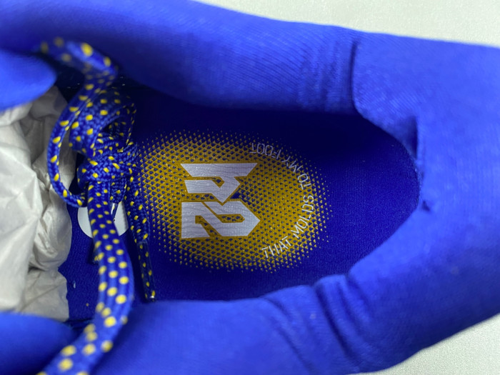 zoom kobe 429659-104