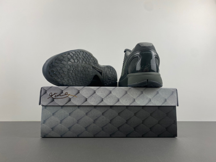 zoom kobe 869457-007