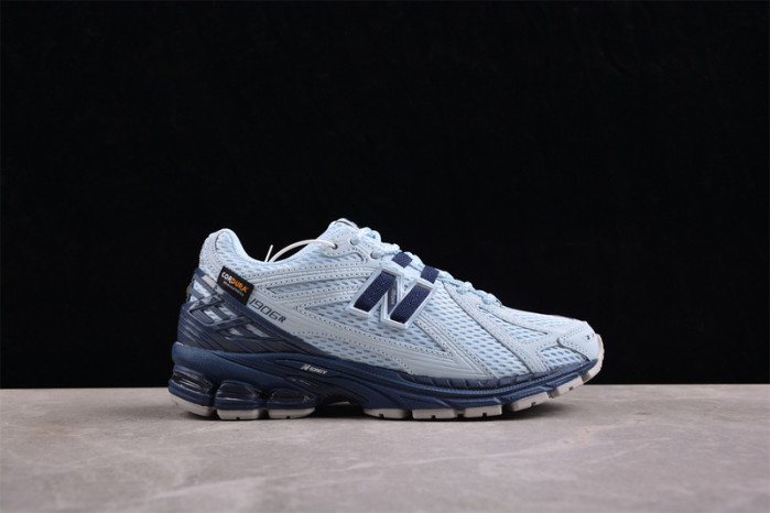 new balance m1906cda