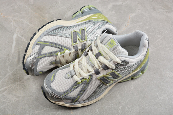 new balance m1906rem