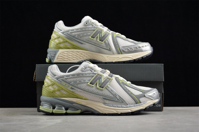 new balance m1906rem