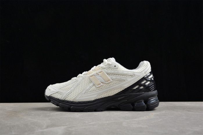 new balance m1906rco