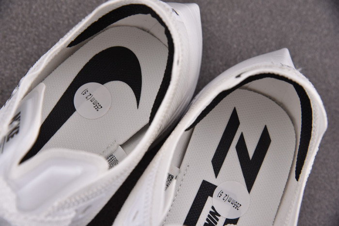 nike zoomx vaporfly next% 2 cu4111-100