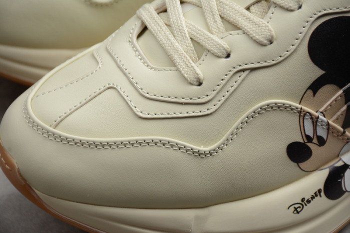 g*u*i ace embroidered low-top sneaker e2278