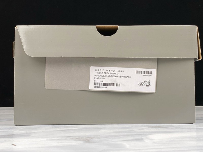 Ba*len*cia*ga track ty8897-12