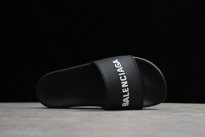 Ba*len*cia*ga slippers all black 506347- wal00 -9062