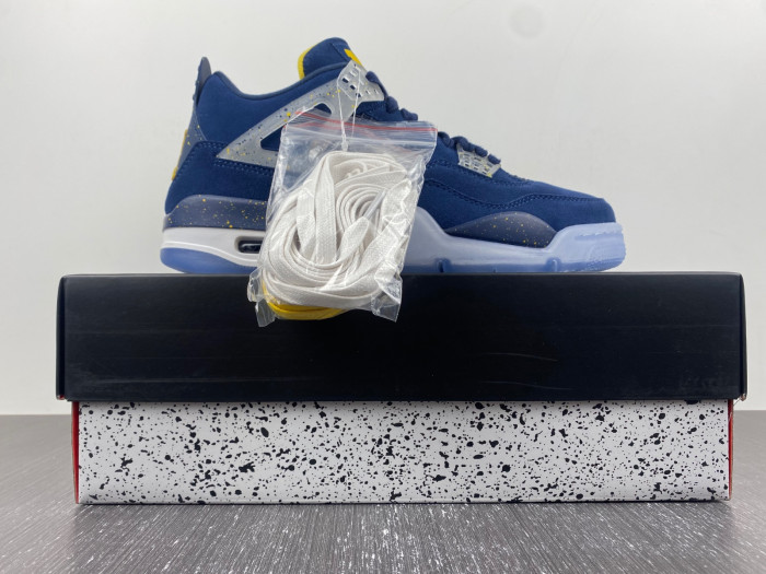 air jordan 4 retro michigan aj4-1036660