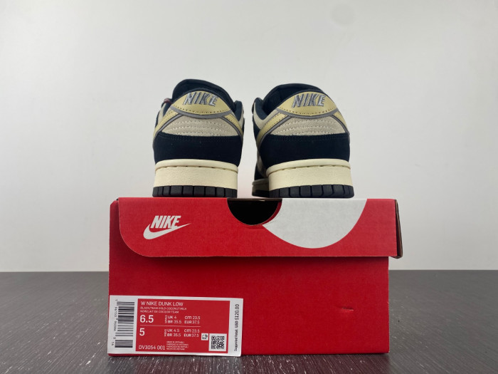 nike dunk low lx black suede team gold dv3054-001