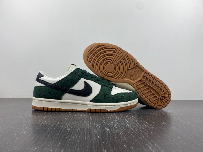 nike dunk low green snake fq8893-397