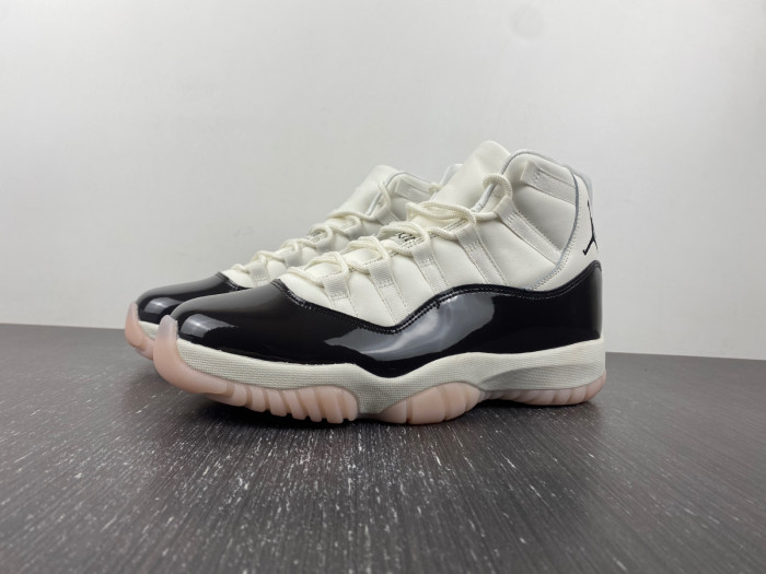 air jordan 11 wmns “neapolitan” ar0715-101