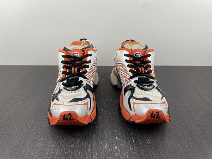 Ba*len*cia*ga runner w3rb7 9051