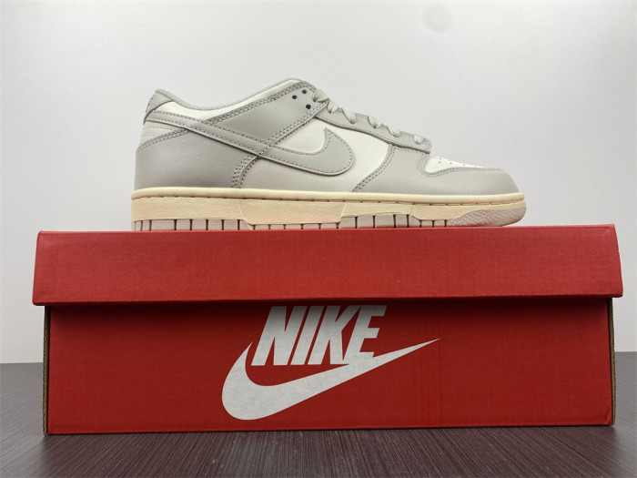 nike dunk low sail light bone dd1503-107