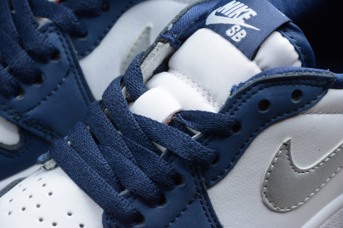 air jordan 1 low sb midnight navy cj7891-400