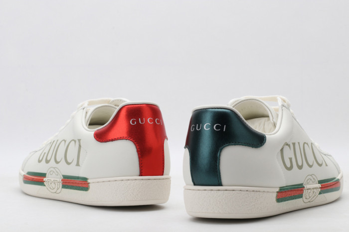 g*u*i ace embroidered low-top sneaker e2302