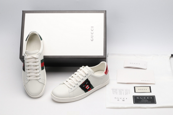 g*u*i ace embroidered low-top sneaker e2303