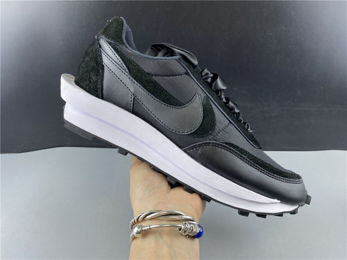 nike ld waffle sacai black nylon bv0073-0021