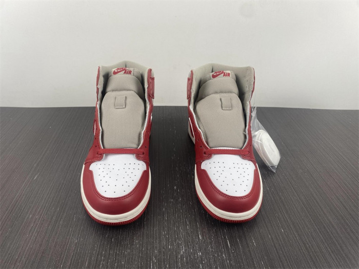 jordan 1 high newstalgia chenille dj4891-061