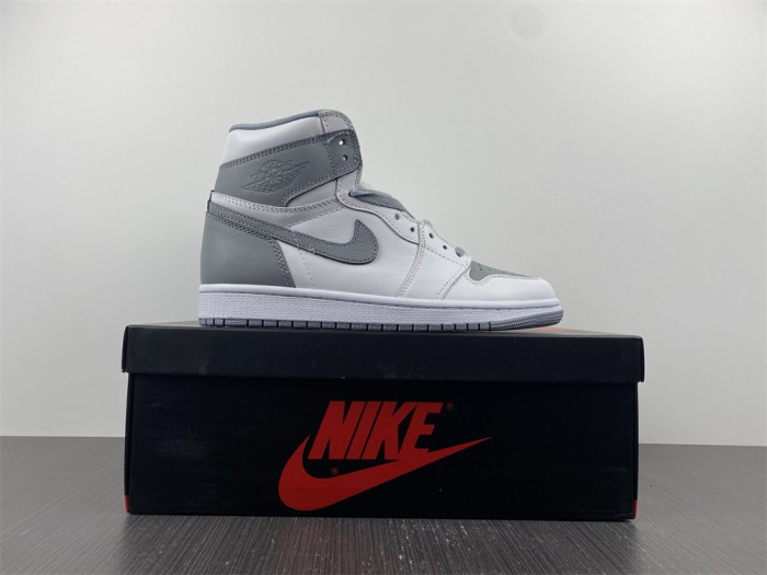 air jordan 1 high og “stealth” 555088-037