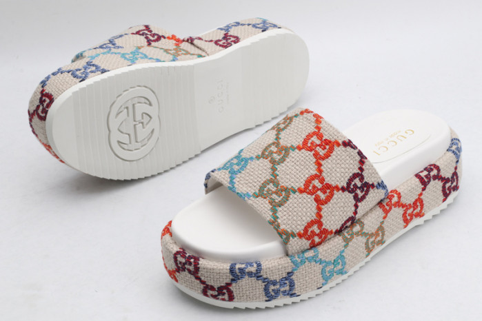g*u*i sandals d6579