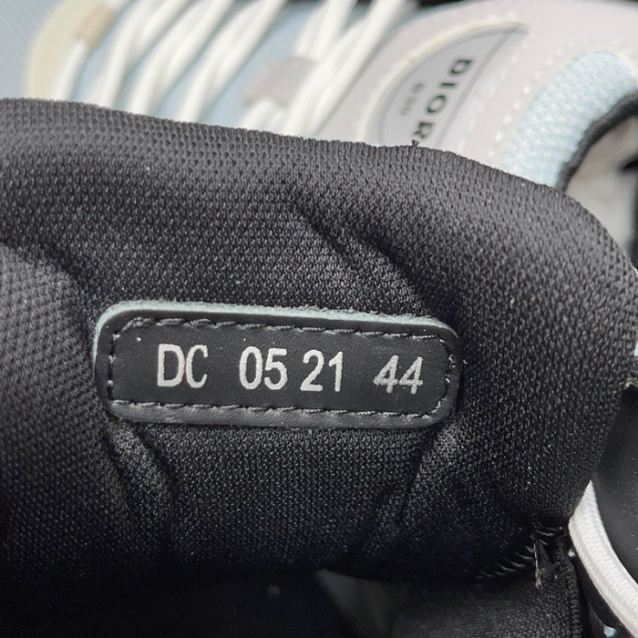 D*or b30 sneakers d0239