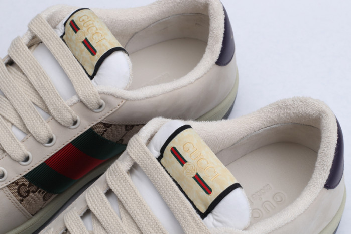 g*u*i ace embroidered low-top sneaker e2339