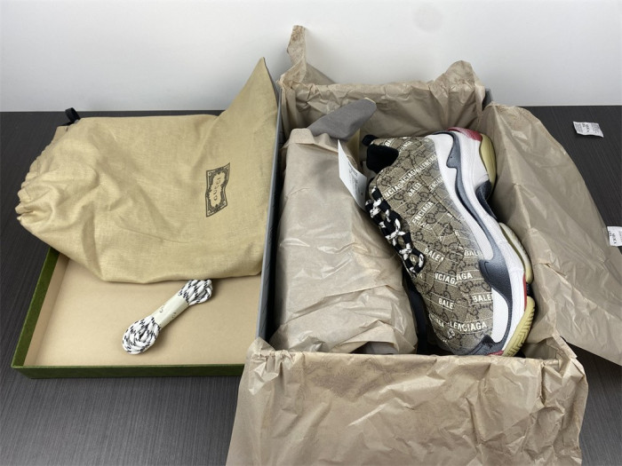 Ba*len*cia*ga triple s sneaker ulz10 9795